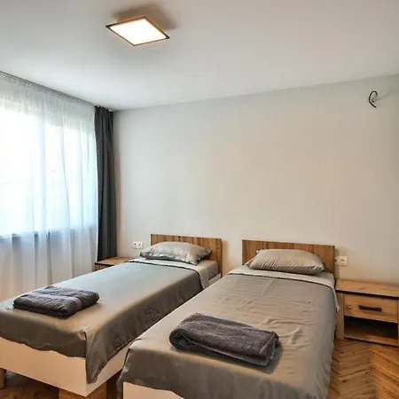 House Stavrevi Hébergement de vacances *